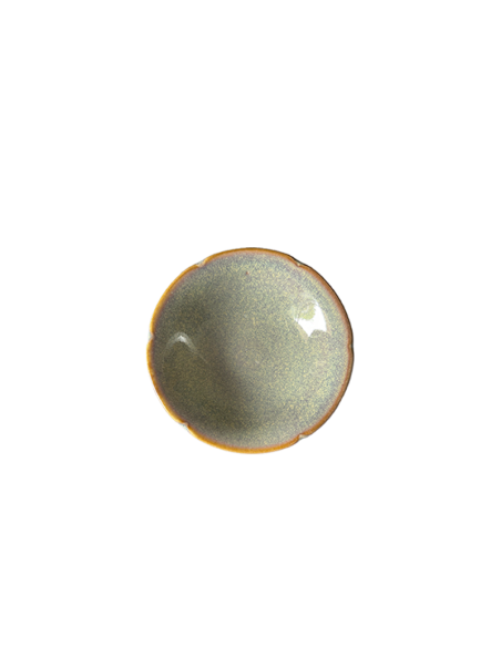 Flower-shaped small dish